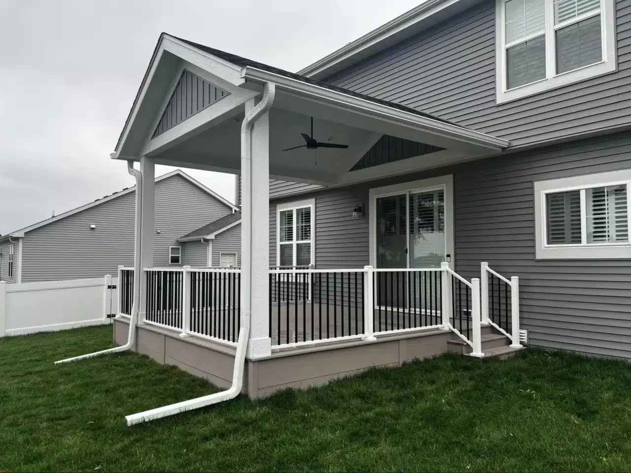 Covered Porch builders in Richfield Wisconsin