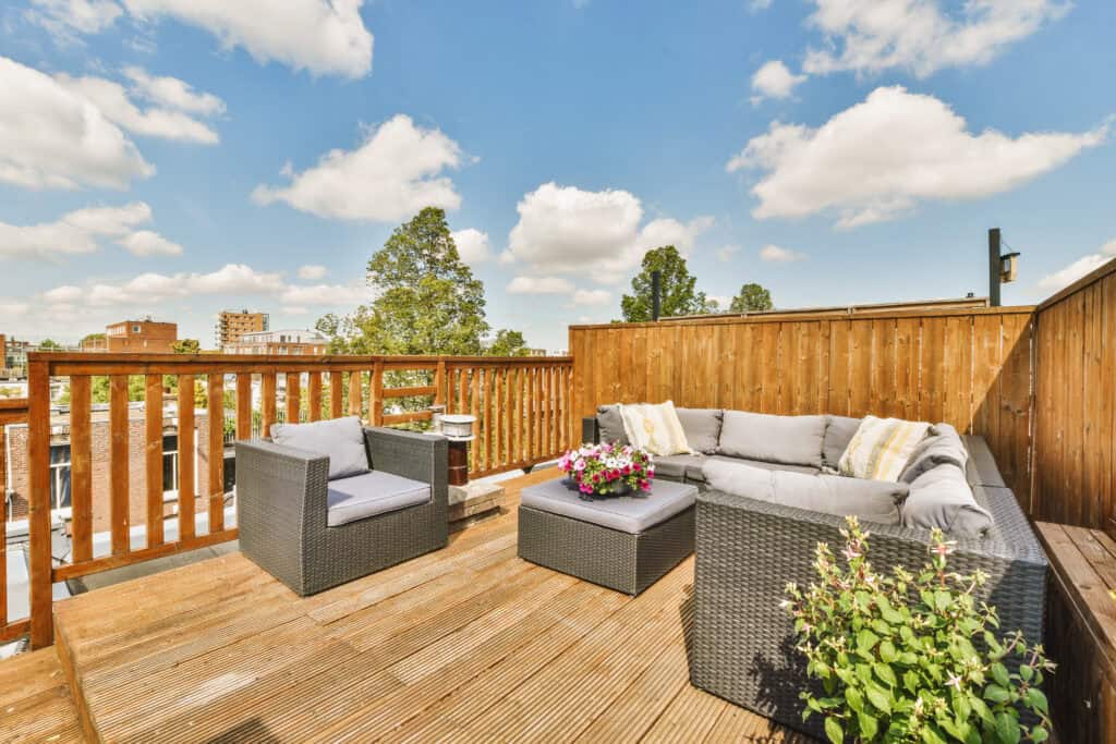 Custom deck builder in Washington, WI.