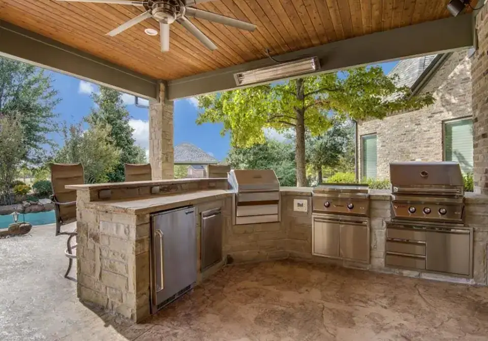patio with outdoor kitchen
