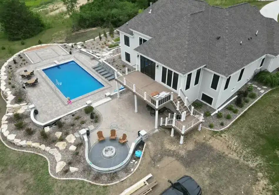 Preparing Your Deck for Spring During Winter Construction